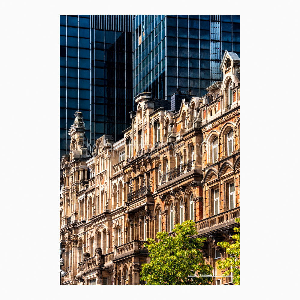 bruxelles #7 architectural contrasts.jpg