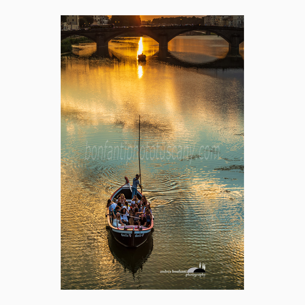un renaiolo sull'arno al tramonto.jpg