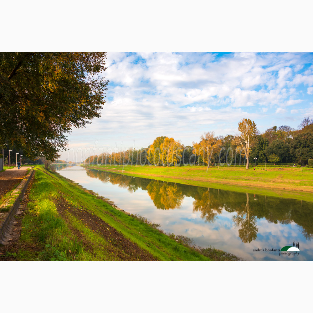 l'arno al parco urbano delle cascine di firenze.jpg