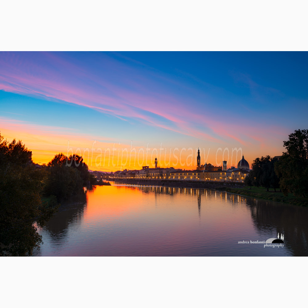 il profilo di firenze dal ponte san niccolò.jpg