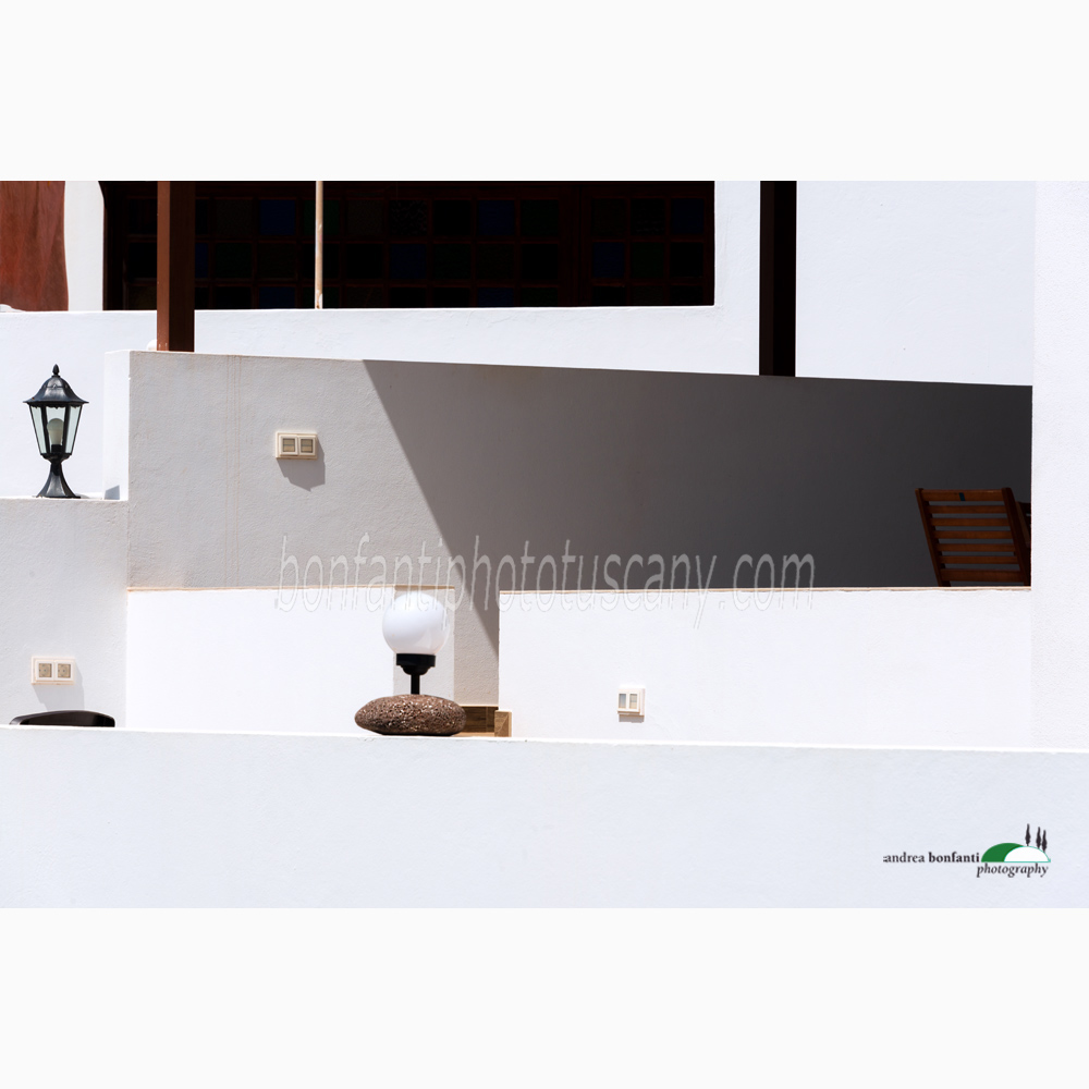 una villa bianca di calce ad Haria.jpg una villa bianca di calce ad Haria.jpg