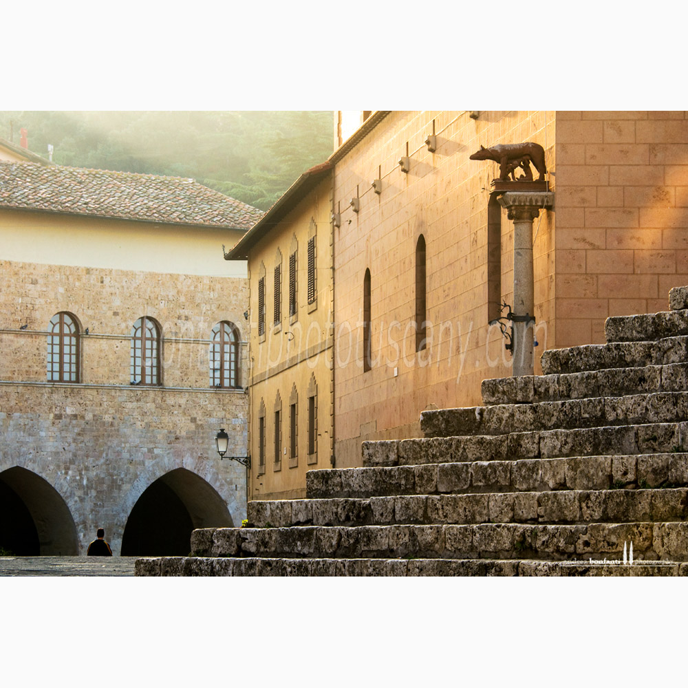 piazza garibaldi - massa marittima