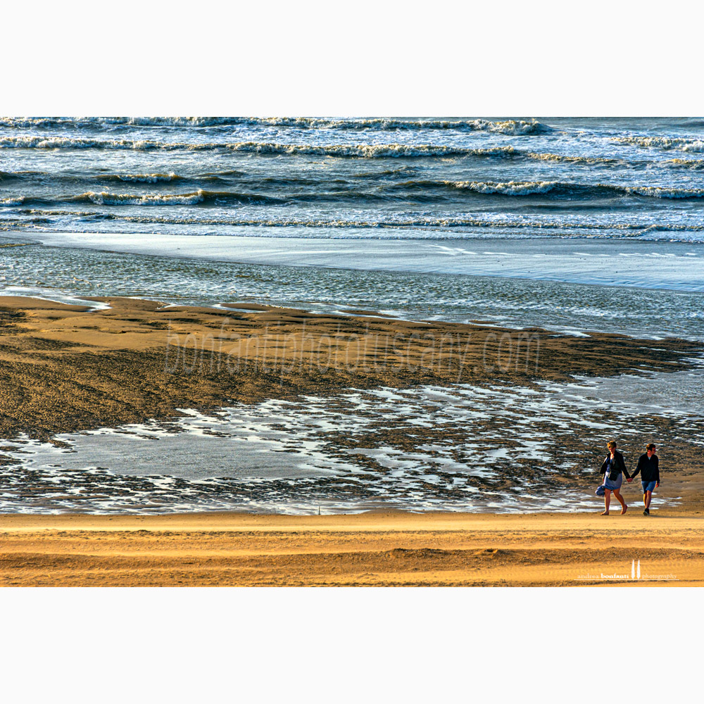 st.idesbald north sea - hand in hand on the beach.jpg