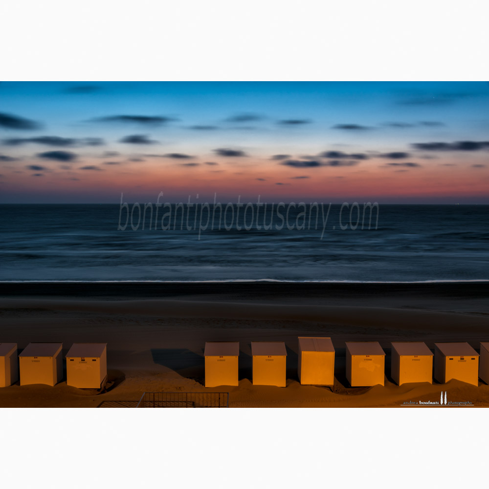 st.idesbald north sea - the beach at dusk.jpg