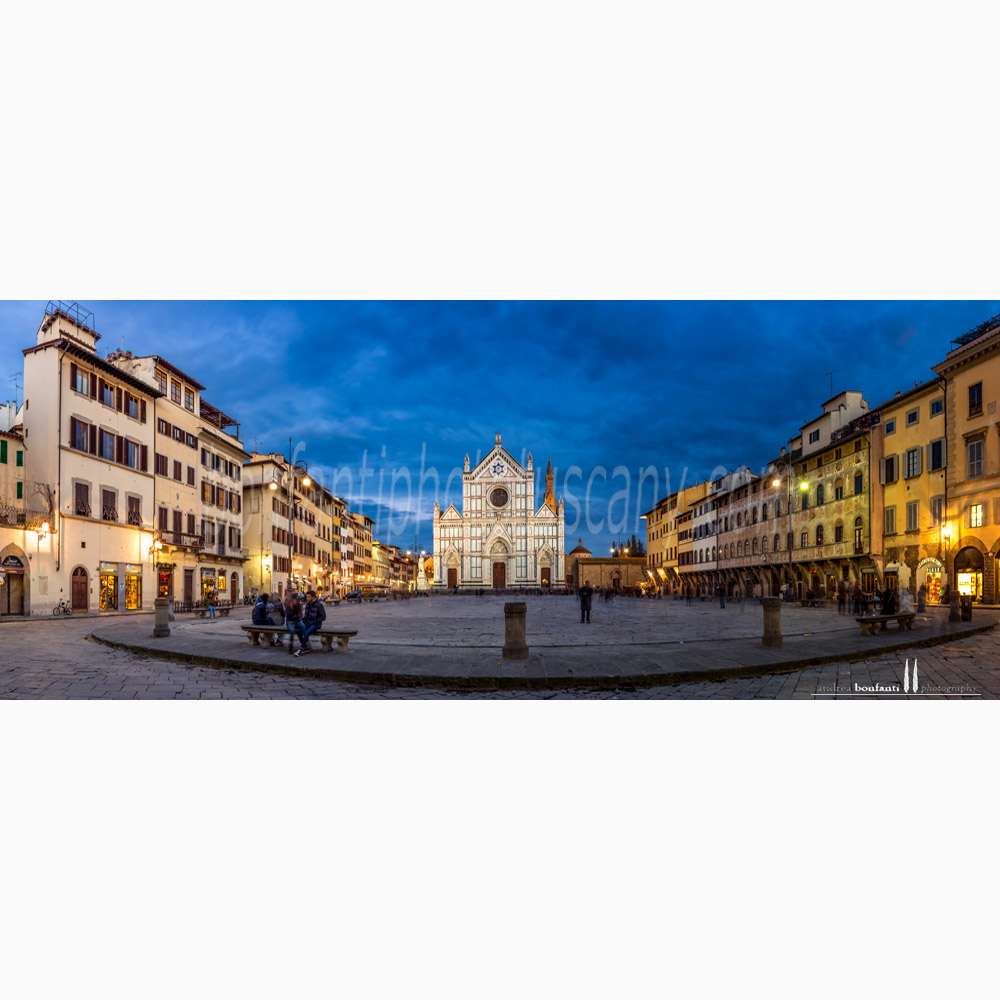 panoramica di piazza santa croce - firenze